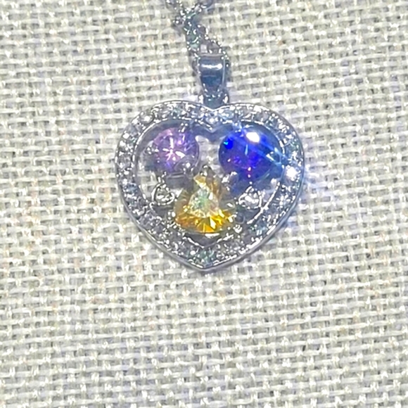 Necklace - Picture 5 of 13